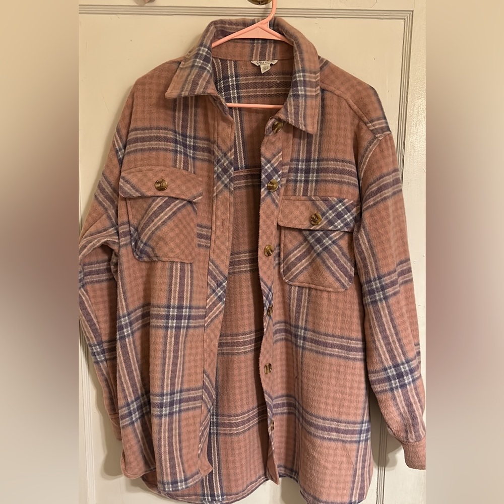 Women’s Lg flannel shacket